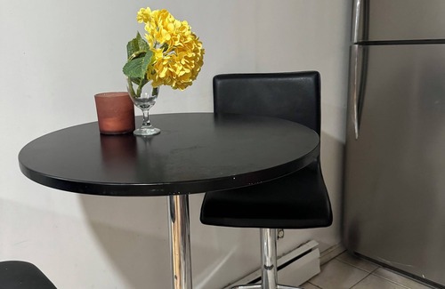 Queens Apartment | Relaxing room near JFK