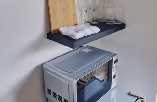 Longdon Apartment | Relaxing Room With Ensuite Rutland Point