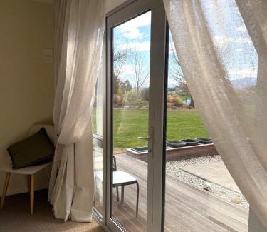 Luggate House | Relaxing Rural Retreat - Stargaze or Soak Up the Sun