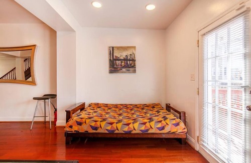 Petworth House | Relaxing, Spacious, Private, Walkable in Petworth!