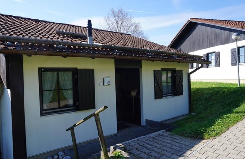 Lechbruck House | "Relaxing stay in the Hochbergle vacation village on the picturesque Lechsee!"