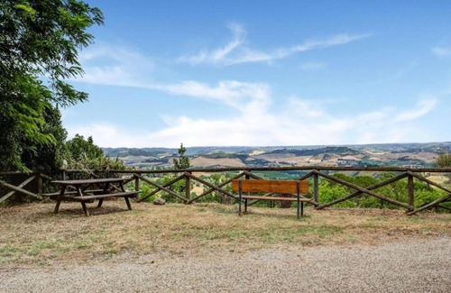 Gambassi Terme House | Relaxing Stay in Gambassi Terme