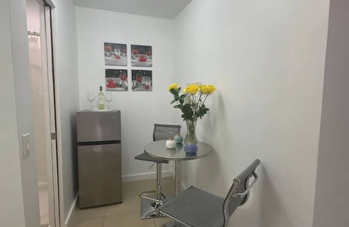 Pembroke Pines Apartment | Relaxing Studio Getaway w/BBQ, Patio & Parking