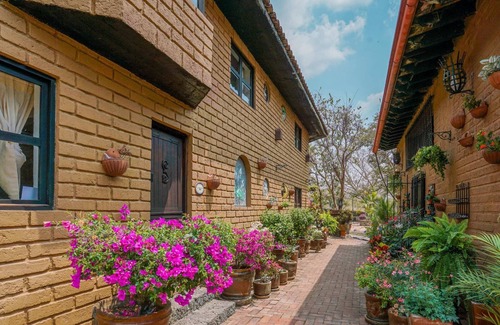 Tepoztlan House | Relaxing suite for two | Pool and restaurant