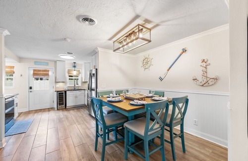 Harbor Hills House | Relaxing Tropical Escape with Private Pool and Spa