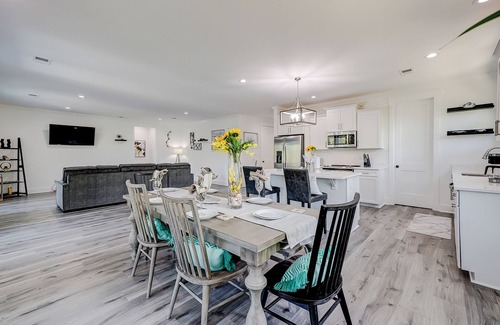 Edisto Island House | Relaxing water view home near the beach with private pool, spacious interior