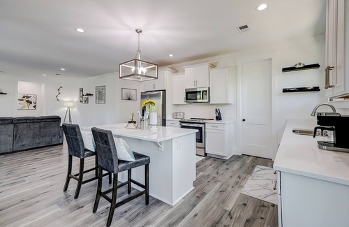 Edisto Island House | Relaxing water view home near the beach with private pool, spacious interior