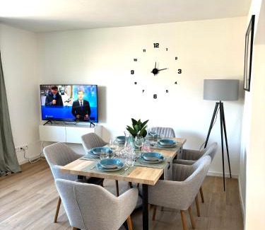 Bad Bellingen Apartment | REMA Homes - Gesamte Wohnung, Küche, Parkplatz, Terrasse