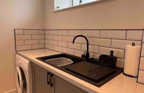 Downham Market Apartment | Remarkable 1-Bed Studio in Downham Market