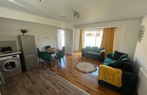 Cambridge House | Remarkable 3-Bed House in Cambridge