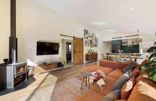 Kawarau Falls House | Remarkable Retreat Su