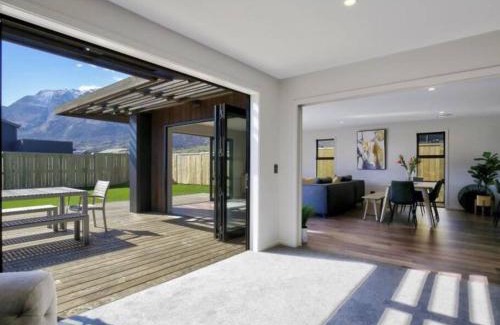 Kawarau Falls Villa | Remarkable stay in Queenstown !