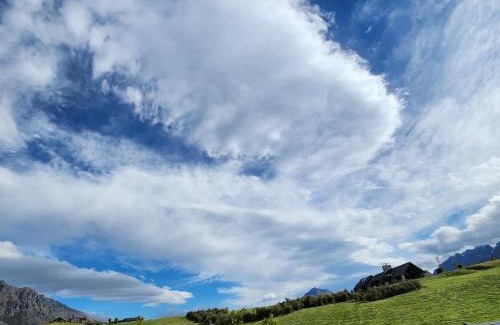 Kawarau Falls Apartment | RemarkableStay1