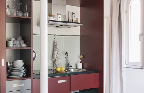 Werder Apartment | Remise Studio - Cozy studio with balcony