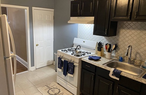 Wilmington House | Remodeled 3 bdr 1b house with full backyard and deck