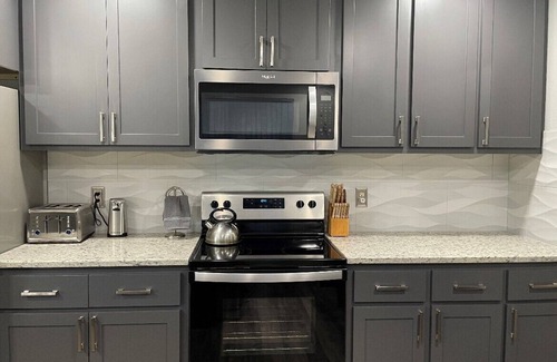 San Antonio House | Remodeled 4 Bedroom Home Close to Sea World
