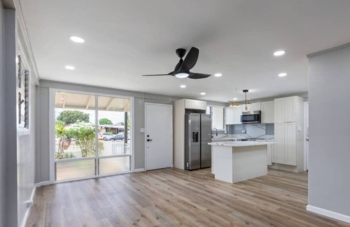Ewa House | Remodeled 5 bdrm Home, w/2 separate living units