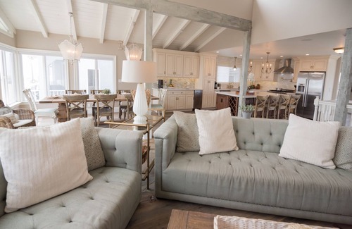 Oxnard Shores House | Remodeled & Beautiful Beach House Retreat! Ocean Views! 30 day minimum.
