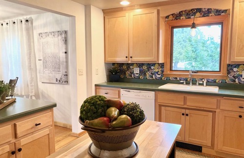 Juddville House | Remodeled country bungalow-conveniently located between Egg Harbor & Fish Creek