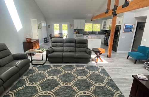 San Marcos House | Remodeled extended stay home