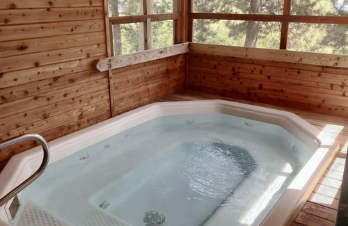 Lead Condo | Remodeled Fully Furnished Barefoot Resort Condo at Terry Peak South Dakota!