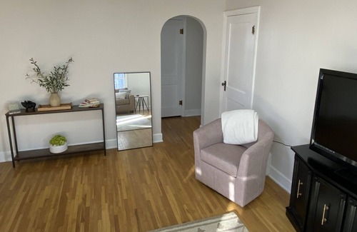 Hastings House | Remodeled Gem near downtown Hastings