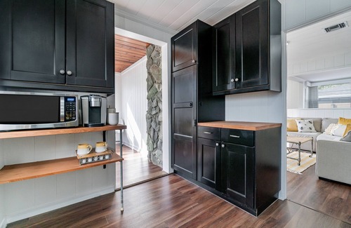 Delray Beach House | Remodeled HEATED pool house, 8 minutes to the beach! Honey Hole theme