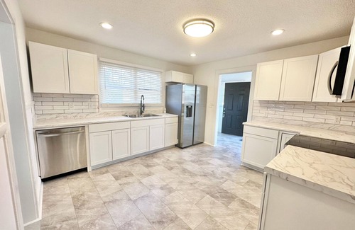 Reidville House | Remodeled home in historic Reidville town! Less than a mile-Tyger River Park.