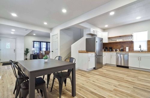 Yankee Hill House | Remodeled Home - Steps from Brady Street!