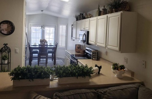 Chandler House | Remodeled in Springfield Adult Golf Community