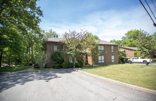 Sloans Valley Condo | Remodeled Lakefront Woodson Bend Condo- 92-2 Eagle Drive
