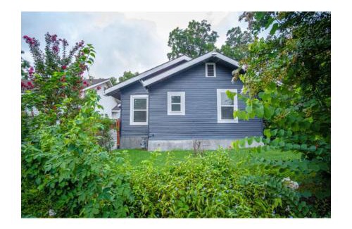 Mahncke Park Apartment | Remodeled Modern 1BR1BA Apt Near Downtown, 5min Pearl