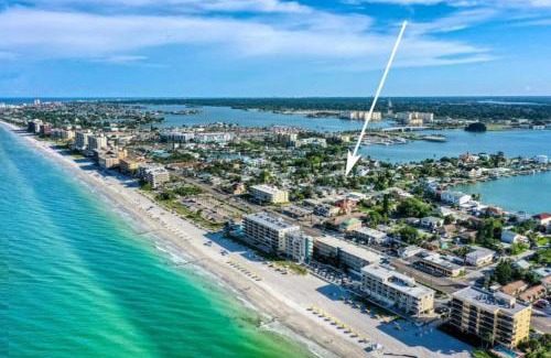 Madeira Beach Apartment | Remodeled Pet Friendly Condo in Madeira Beach, 1 Block to Beach Access! Fall Promo for Mondays & Thursdays!