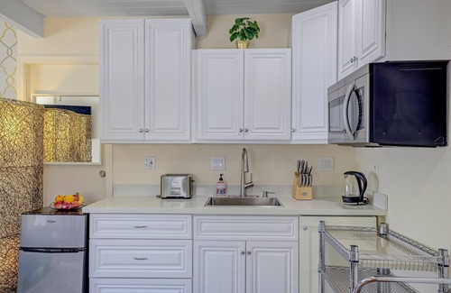 Milpitas House | Remodeled Studio w/Fast Wi-Fi in Heart of Bay Area