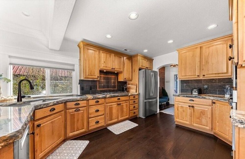 Post Falls House | Remodeled Waterfront House with Lake Access near Downtown Coeur d'Alene!