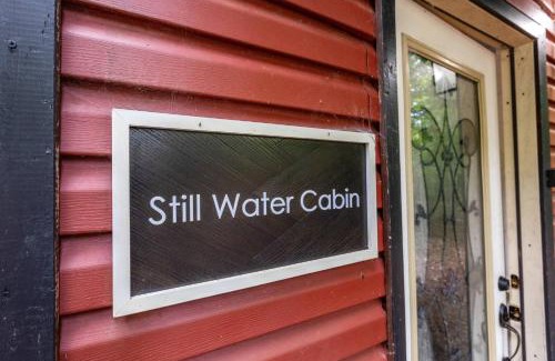Rogers House | Remote Cabin, Close to Natural Bridge, 2Bedroom
