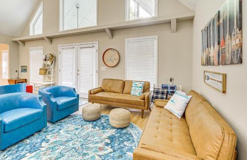 Eatonton House | Remote Escape Lake Home with Dock in Sparta!