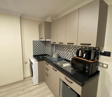 Yomra Hotel | Rena Grand Residence & Suit