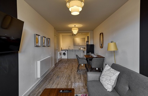 Southport Apartment | Renaissance 3: 1 Bedroom Apartment in Southport