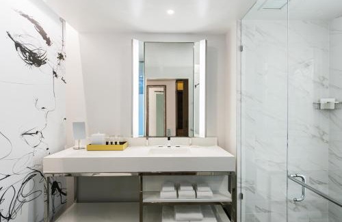College Park Hotel | Renaissance Atlanta Airport Gateway Hotel