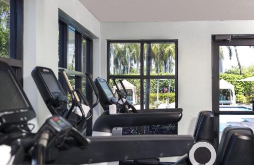 17th Street Causeway Hotel | Renaissance Fort Lauderdale Cruise Port Hotel