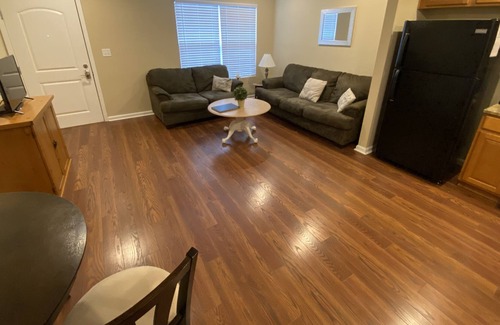 Elizabethtown Apartment | Renaissance Gardens 102 A