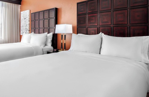 Carmel Hotel | Renaissance Indianapolis North Hotel