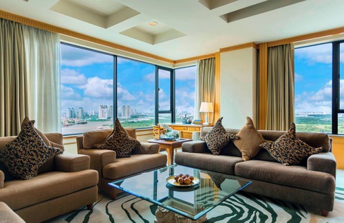 Dong Khoi Hotel | Renaissance Riverside Hotel Saigon