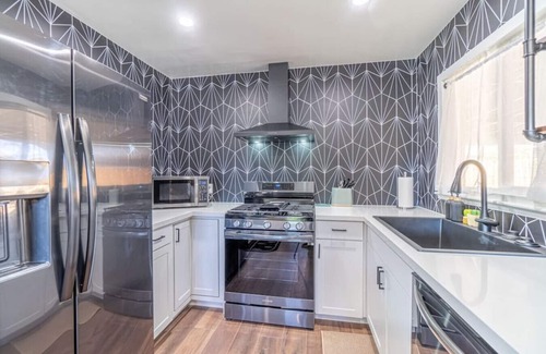 Reno House | Reno Serenade: 3-Bed Urban Sanctuary
