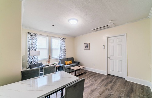 Falmouth Apartment | Renovated 1-bedroom apartment in Downtown Falmouth Located Right on Main Street