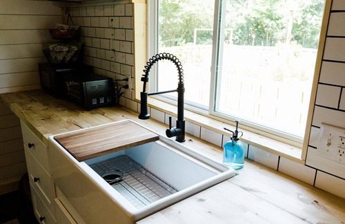 Northport House | Renovated 1940's Grocery Store- Oliver Height's Tiny Home