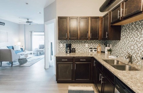 Johnson City Apartment | Renovated 2 Bed Apartment in Downtown JC