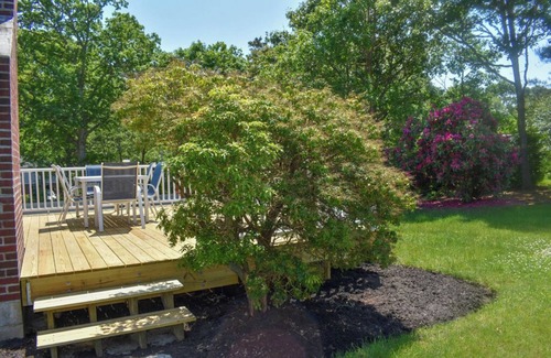 Harwich House | Renovated 2 bed home with extra living area, 5 min drive to Red River Beach!