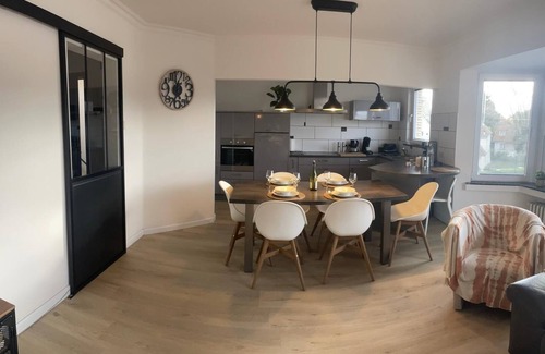 Koksijde-Bad Apartment | Renovated 2-bedroom apartment in koksijde